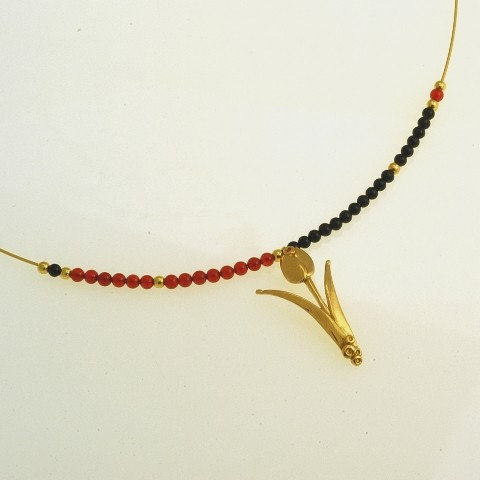 Silver necklace 925 gold plated with synthetic stones