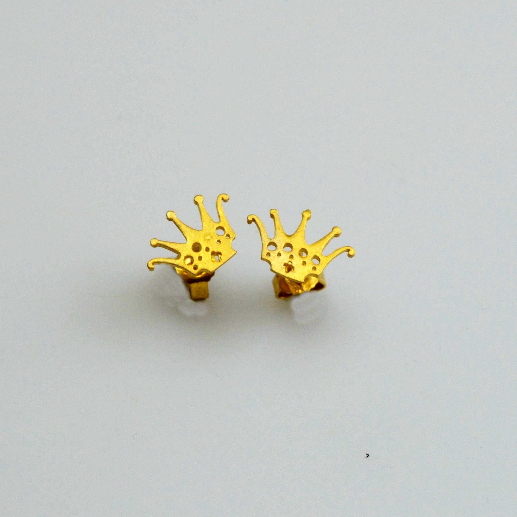 Gold earring 14K or 18K with synthetic stones or diamonds brilliant cut