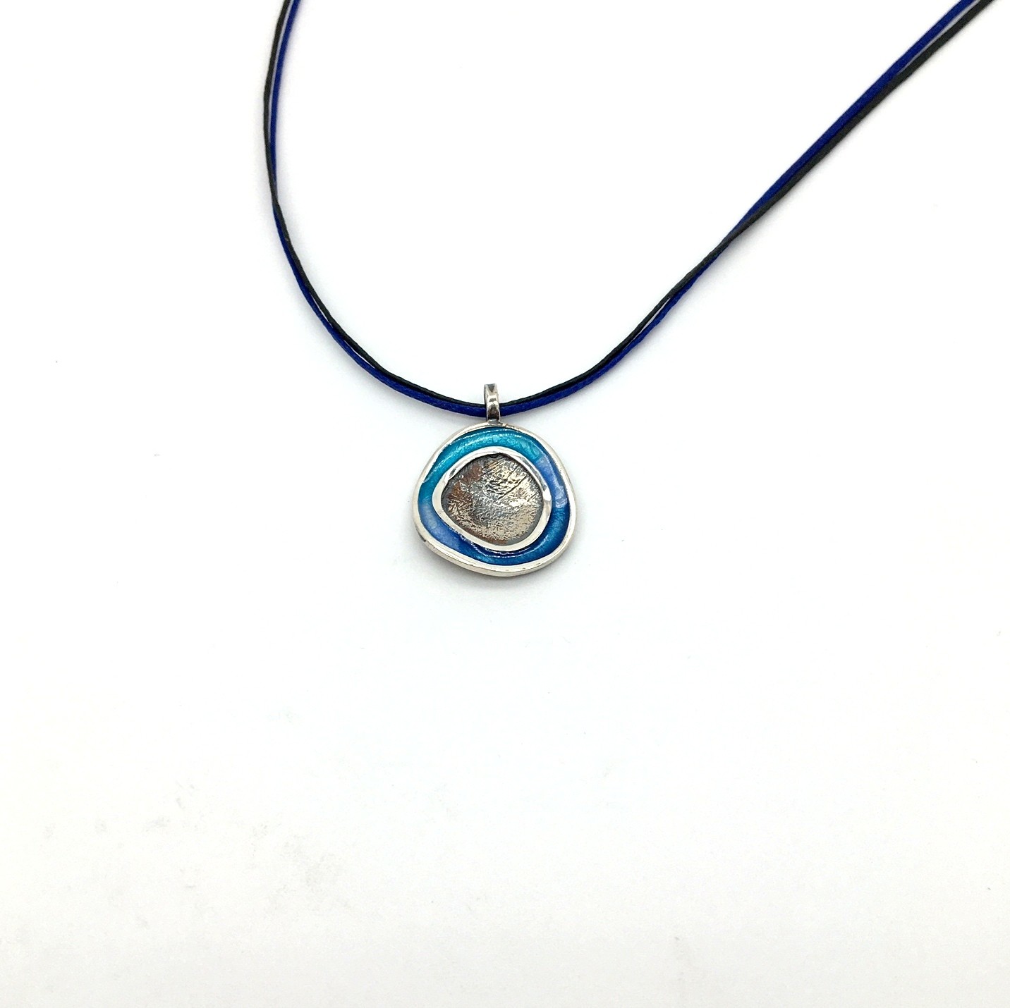 Silver pendant 925 with enamel